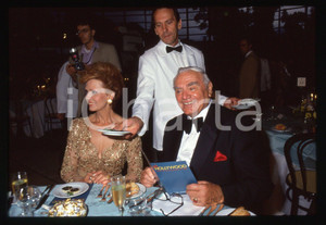 35mm vintage slide* 1992 CERNOBBIO VILLA ERBA Ernest BORGNINE Tova TRAESNAES 6