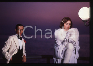 Fotografia d epoca originale 35mm vintage slide 1984 RAIDUE Barbara NASCIMBENE Mattia SBRAGIA Nata d amore 2 1