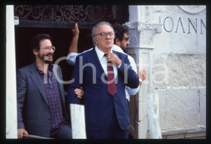 35mm vintage slide* 1983 VENEZIA Federico FELLINI Renzo ROSSELLINI Ritratto (2)