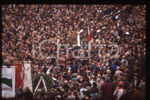 Fotografia d epoca originale 35mm vintage slide 1993 RIMINI Federico FELLINI  Funerale del regista 2 1