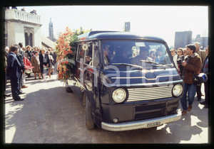 35mm vintage slide* 1986 MILANO Funerale Michele SINDONA - Trasporto feretro (7)
