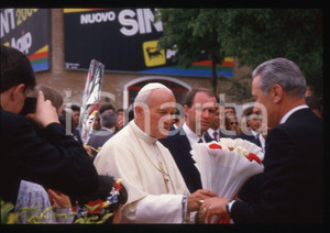 Fotografia d epoca originale 35mm vintage slide 1988 CIRCUITO DI FIORANO Papa GIOVANNI PAOLO II Ritratto 1 1