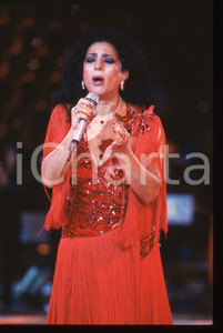 35mm vintage slide* 1988 CANALE 5 Lola FLORES canta al RAFFAELLA CARRÀ SHOW (4)