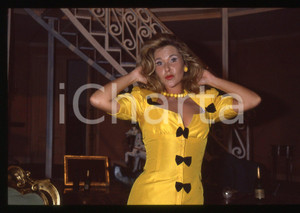 35mm vintage slide* 1990 ca COSTUME - Cinzia BERNI Ritratto dell'attrice (7)