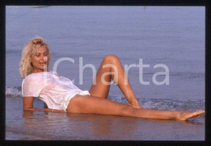 35mm vintage slide* 1985 ca ITALIA Rossella GARDINI in costume da bagno (48)