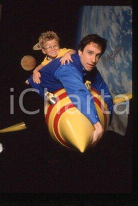 35mm vintage slide* 1997 TV Series "MEEGO" Jonathan LIPNICKI, Bronson PINCHOT(2)