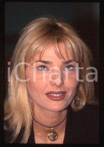35mm vintage slide* 1988 ca ITALY Portrait of an actress Alessandra CARELLA (5)