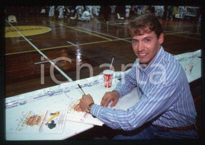 35mm vintage slide*  1990 ca MILANO IL RAGAZZO DAL KIMONO D'ORO - Ron WILLIAMS 4