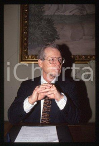 35mm vintage slide* 1999 ca MILAN economist & professor Oliver WILLIAMSON (16)