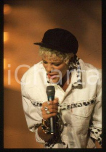 35mm vintage slide* 1989 SANREMO Pop Festival Pop singer YAZZ - Yasmin EVANS (3)