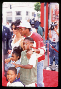 Fotografia d epoca originale 35mm vintage slide 1995ca BOXE Sugar Ray LEONARD con Bernadette ROBI 6 1