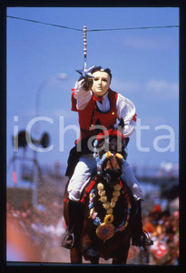 Fotografia d epoca originale 35mm vintage slide 1985 ca CHILHAM CASTLE UK  JOUSTING Tournament 6 1
