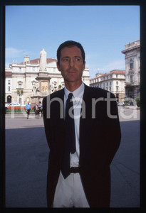 35mm vintage slide* 2000 MILANO Francesco DE ANGELIS In Piazza della Scala