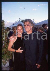 35mm vintage slide* 1998 VENEZIA LIDO - Kris KRISTOFFERSON e Lisa MEYERS (2)