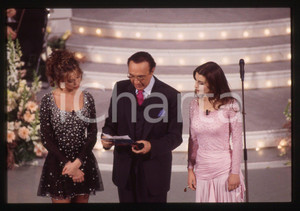 35mm vintage slide*1995 FESTIVAL SANREMO Anna FALCHI Claudia KOLL Pippo BAUDO 12