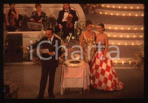 35mm vintage slide*1995 FESTIVAL SANREMO Anna FALCHI Claudia KOLL Pippo BAUDO 14