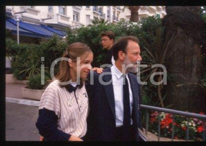 Chris MENGES & Jodhi MAY - CANNES Film Festival 1988 * 35 mm vintage slide 1
