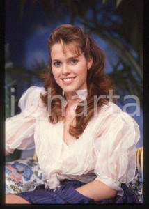 Natasha HOVEY - CINEMA Actress of ACQUA E SAPONE 1983 ca * 35mm vintage slide 12
