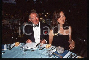 35mm vintage slide* 1997 CANNES Film Festival Rod TAYLOR and wife Carol (36)