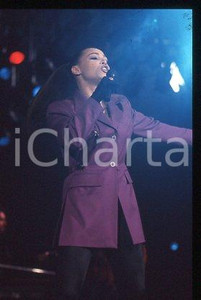 35mm vintage slide* 1990 ca MILAN Kim APPLEBY British singer-songwriter (12)