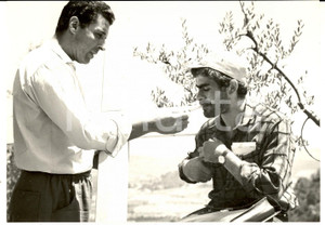 1955 FIRENZE Comunione di Lionello NATOLI mancato suicida di Notre-Dame *Foto Fotografia d'epoca. CONDIZIONI: GFORMATO: 18x12 cm    originale e autentica 1