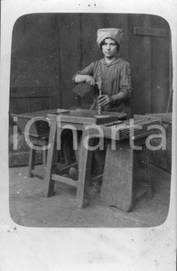 1915 ROMA Fratelli Spierer Pile Elettriche *L'operaia AGATA MARTORELLI