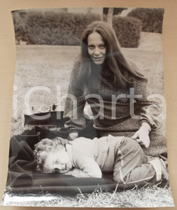 1970 ca COSTUME Lidia PANICALI con il figlio Francesco GIUFFRE' - Foto 30x40