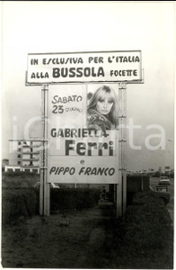 1973 VERSILIA LA BUSSOLA di FOCETTE Cartellone concerto Gabriella FERRI *Foto