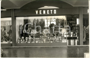 1971 CAPRIATE SAN GERVASIO - MINITALIA - Negozio VENETO - Foto 30x20 cm Fotografia d'epoca. CONDIZIONI: GFORMATO: 30x20 cm      originale e autentica 1