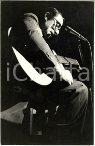 1975 ca ITALIA Cantautore Luciano ROSSI in concerto *Fotografia 20x30 cm