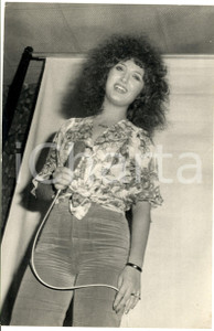 1970 ca COSTUME ITALIA Marcella BELLA in concerto (2) - Foto 20x30 cm