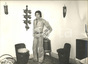 1971 TORINO JUVENTUS Calciatore Franco CAUSIO in soggiorno (1) Foto 30x24 cm