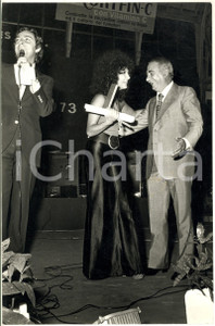 1970 ca UN DISCO PER L'ESTATE Marcella BELLA alla premiazione - Foto 20x30