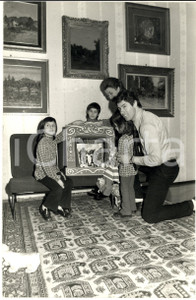 1971 CALCIO JUVENTUS Sandro SALVADORE in casa con la famiglia (4) Foto 20x30 cm
