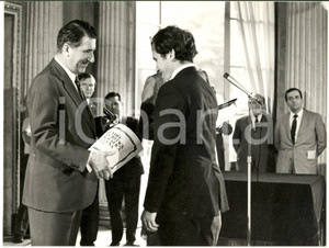 Fotografia d epoca originale 1971 COSTUME Premio Critica Discografica Italiana  Cerimonia  Foto 24x18 1