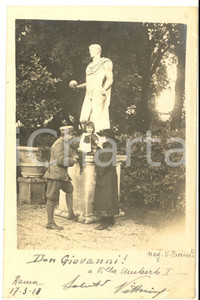 1918 ROMA Villa UMBERTO I - Ritratto di famiglia con ufficiale *Foto cartolina