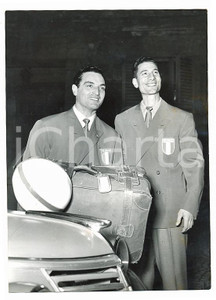 1954 MILANO - FMI Enrico LORENZETTI Alfredo MILANI partono per GP DEL BRASILE