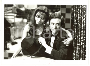 1985 ca RAI DUE - IL CAPPELLO SULLE VENTITRÉ Paolo MOSCA con Cristiana BORGHI 