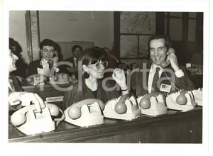 1985 MILANO Borsa Valori - Centralino Banca Commerciale Italiana *Foto 24x18 cm