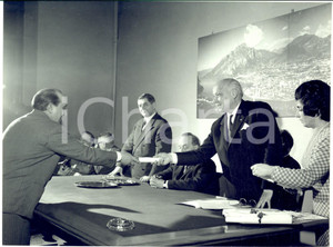 1966 LECCO Acciaieria e Ferriera CALEOTTO Premiazione dipendenti anziani (6)