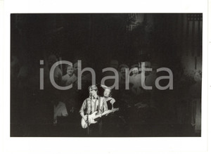 1990 ca MUSICA Cantante USA Jackson BROWNE sul palco *Foto VINTAGE 24x18 cm