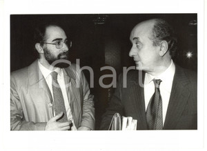 1985 MILANO Convegno Dc - Ciriaco DE MITA discute con Antonio BALLARIN *24x18 cm