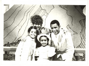 1985 ca MUSICA Cantante brasiliano Jair RODRIGUES con la famiglia - Foto 24x18