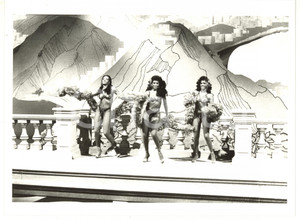 1985 ca MUSICA Ballerine brasiliane del corpo di ballo di Jair RODRIGUES *Foto