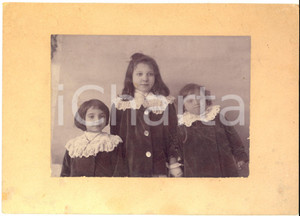 1910 ca LOMBARDIA Ritratto di tre sorelline in abito di velluto *Foto 24x17