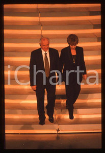 Fotografia d epoca originale 35mm vintage slide 1999 FESTIVAL DI SANREMO Michail GORBACHEV e Raissa 4 1