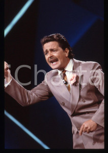 35mm vintage slide* 1988 FESTIVAL DI SANREMO Beppe GRILLO in scena RAI UNO (22)