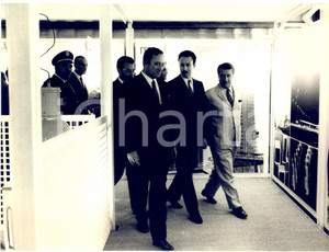 1969 FIERA DI ALGERI Autorità in visita allo stand ITALSIDER - Foto 24x18 cm