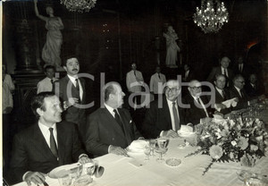 Fotografia d epoca originale 1985 PARIS F Hotel de Ville Jacques CHIRAC Raymond BARRE Dominique PADO Photo 1