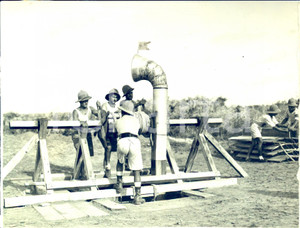Fotografia d epoca originale 1935 MOGADISCIO SOMALIA Fanti Divisione PELORITANA al lavoro nei presidi Foto 1